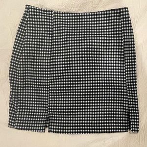NEW Black and White Plaid Skirt